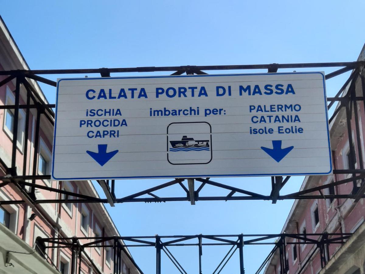 Duomo Central Loft Наполи Екстериор снимка