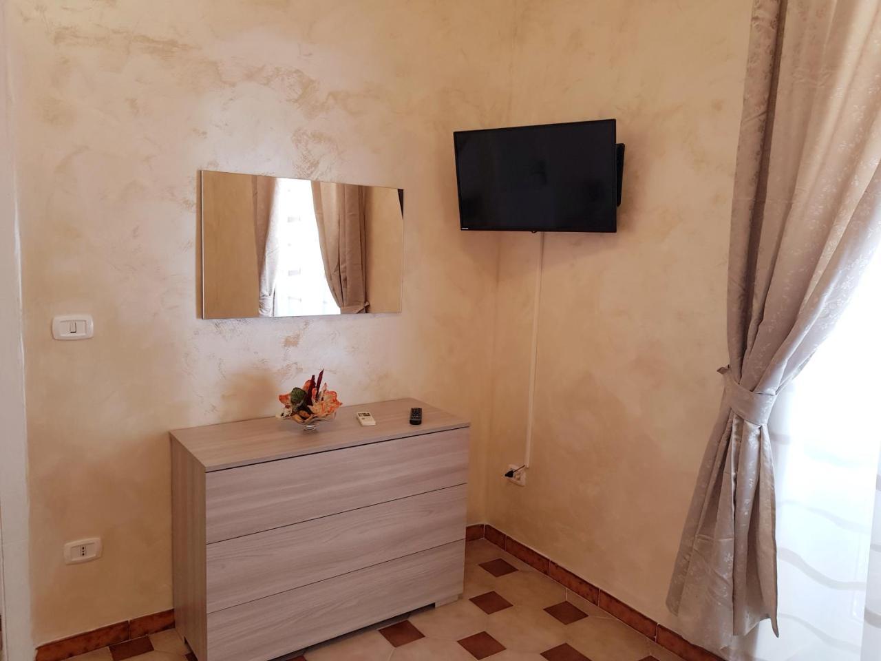 Duomo Central Loft Наполи Екстериор снимка