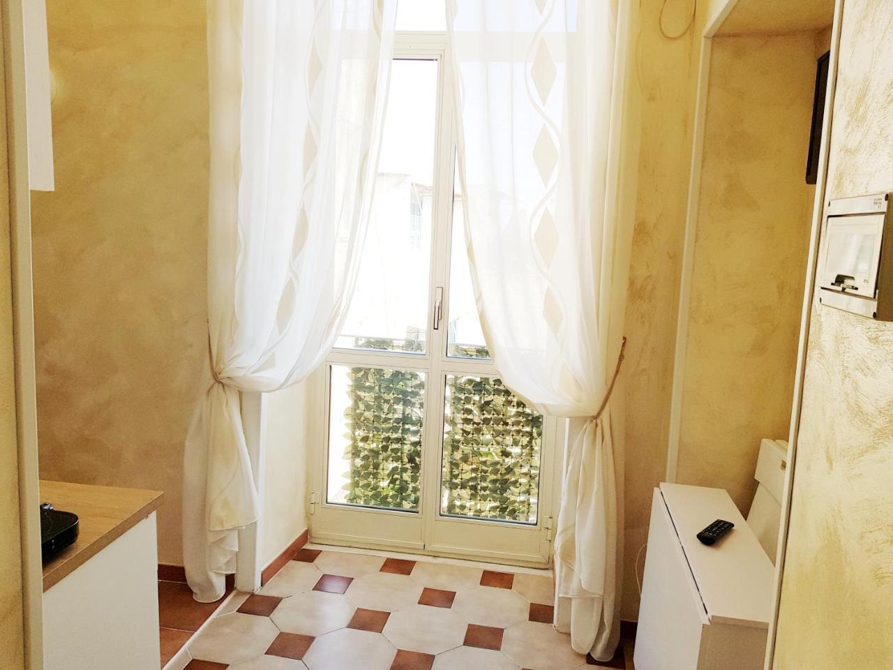 Duomo Central Loft Наполи Екстериор снимка